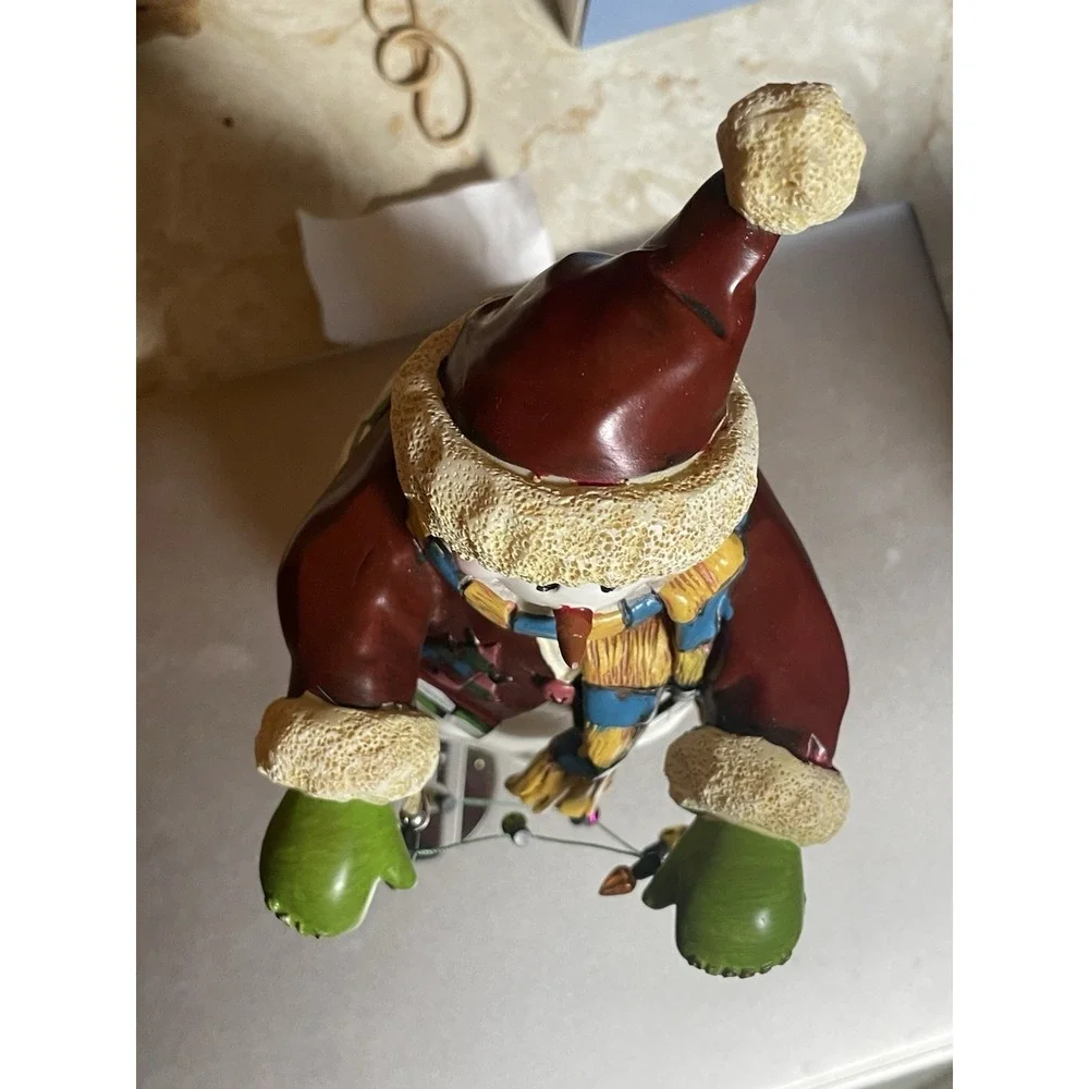Cute Frosty the Snowman Figure with‎ String of Christmas Lights